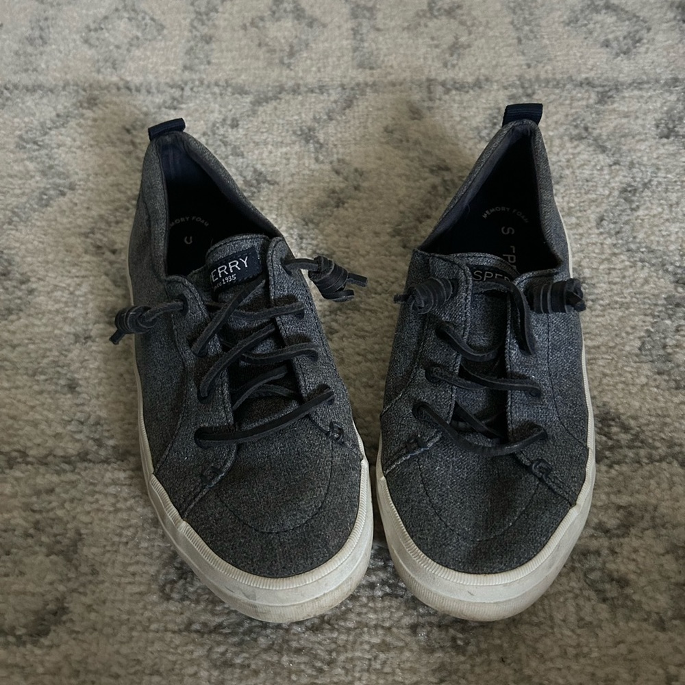 Worn multiple times in good condition navy blue/purple with glitter